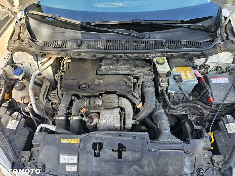 Peugeot 308 - 4