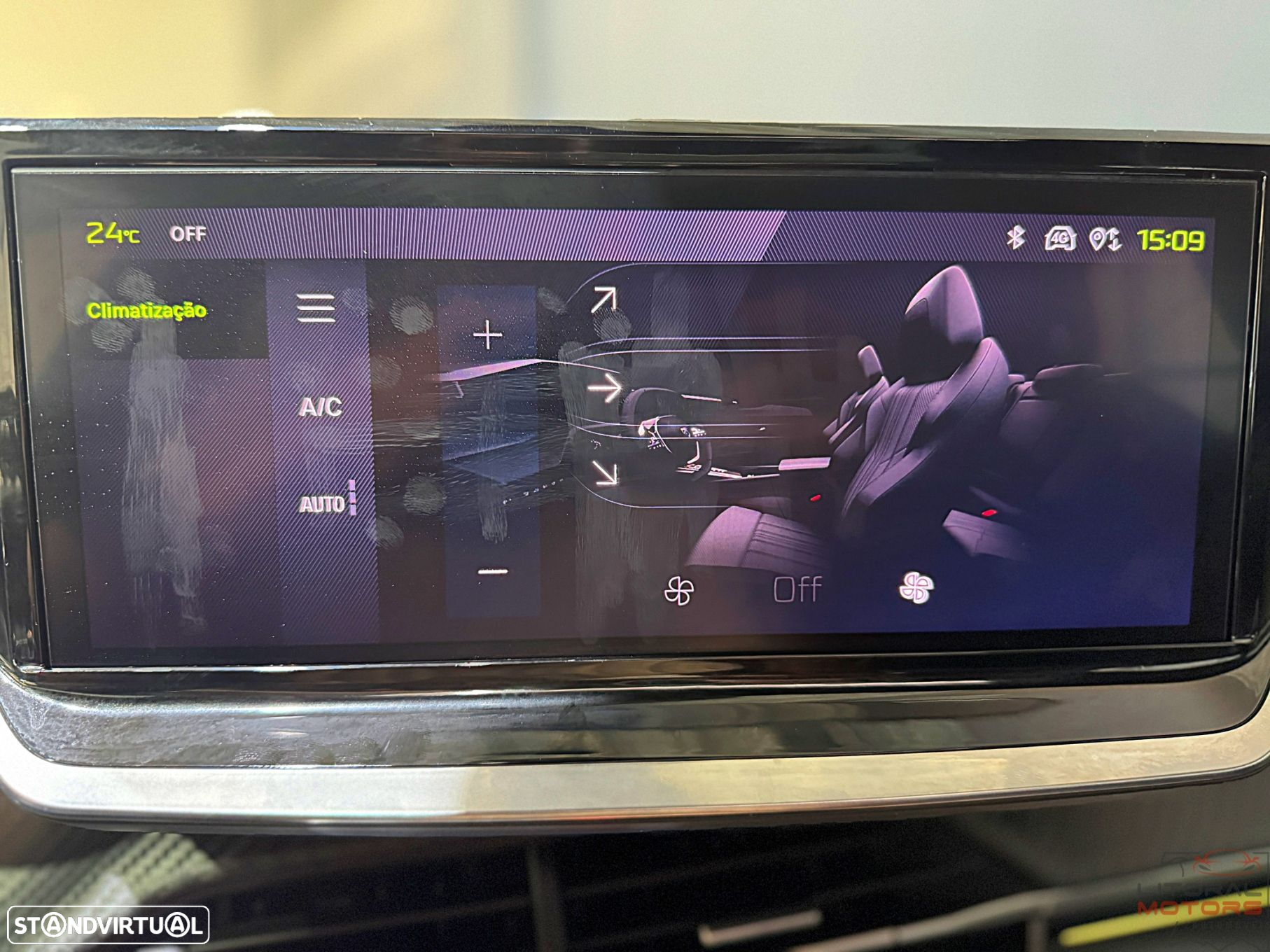 Peugeot 2008 1.2 PureTech GT EAT8 - 32