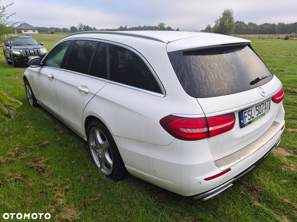 Mercedes-Benz Klasa E - 7