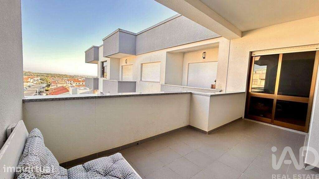 Apartamento T1 em Chafé de 60,8 m2