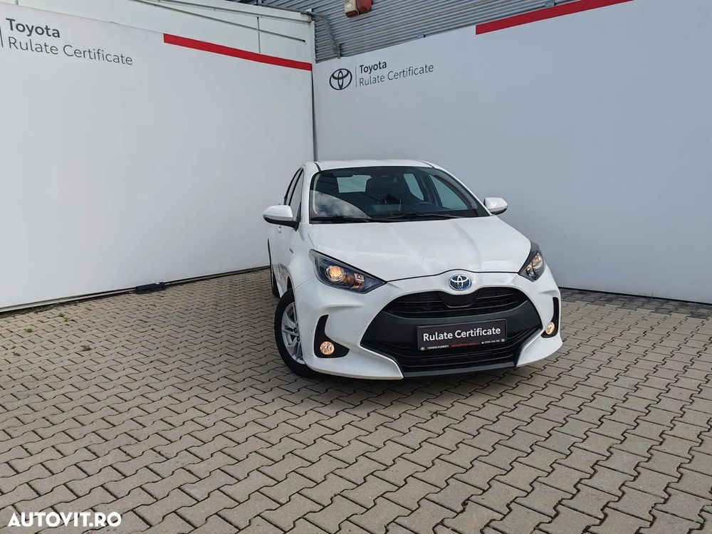 Toyota Yaris 1.5 VVT-i HSD Dynamic - 1