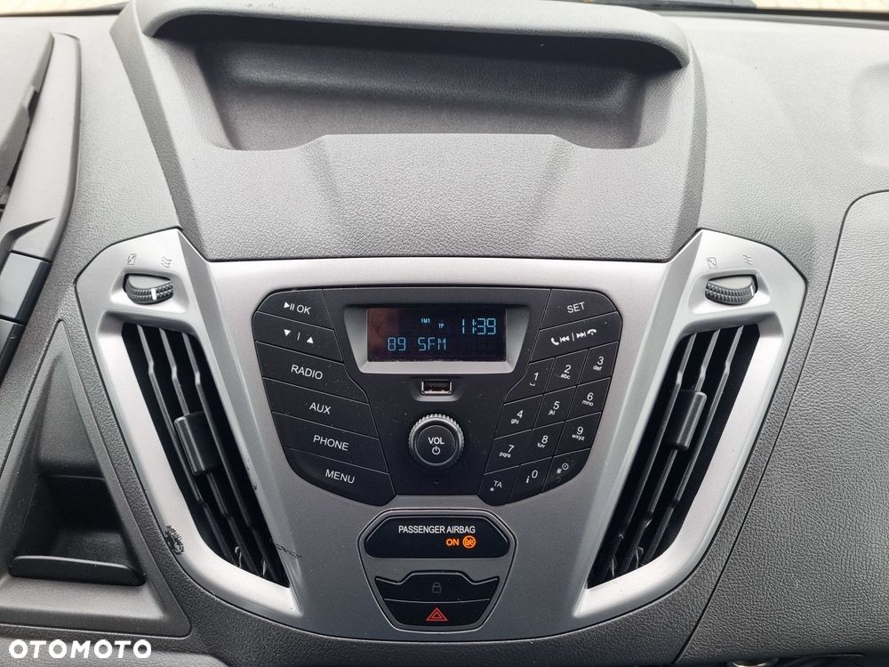 Ford transit-custom Long *39999zł NETTO* 2,0 TdCi/131KM - 28