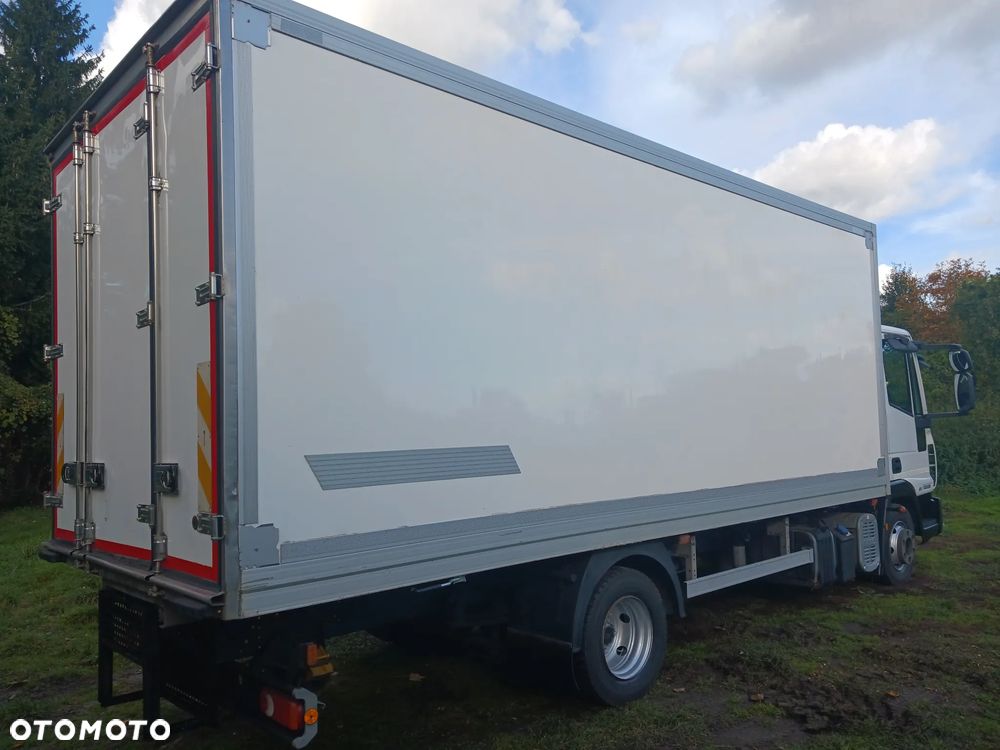 Iveco Eurocargo Izoterma 180KM 255 tyś Chłodnia Mroźnia 13r 100E18 Salon 230V KLIMA Agregat - 24