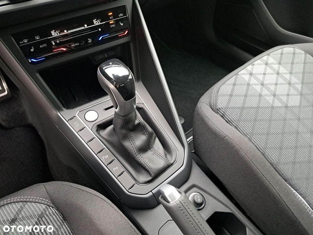 Volkswagen Polo - 16