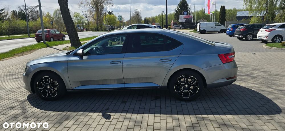 Skoda Superb 2.0 TDI Active - 9