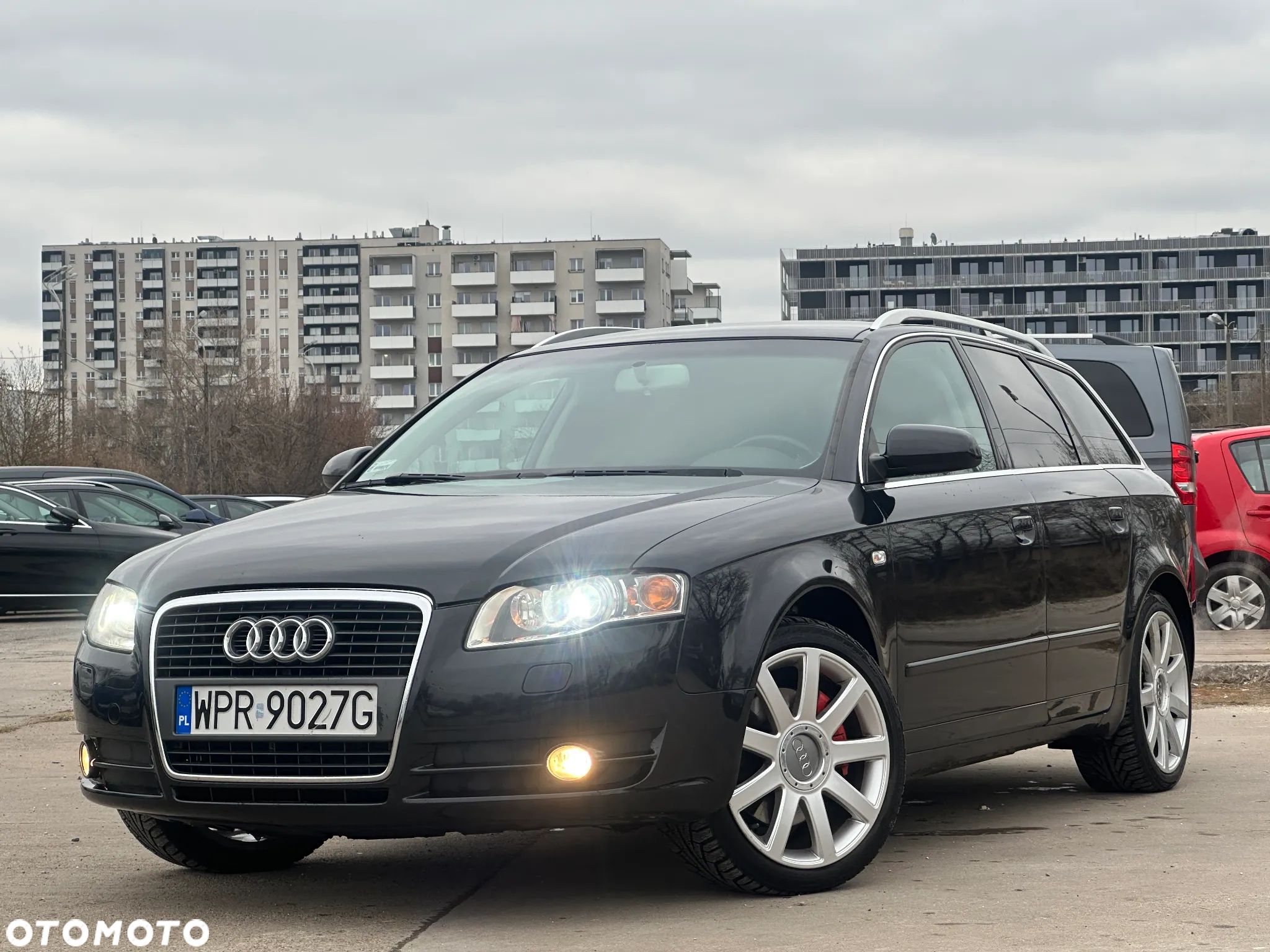 Audi A4 Avant 3.2 FSI Quattro - 1