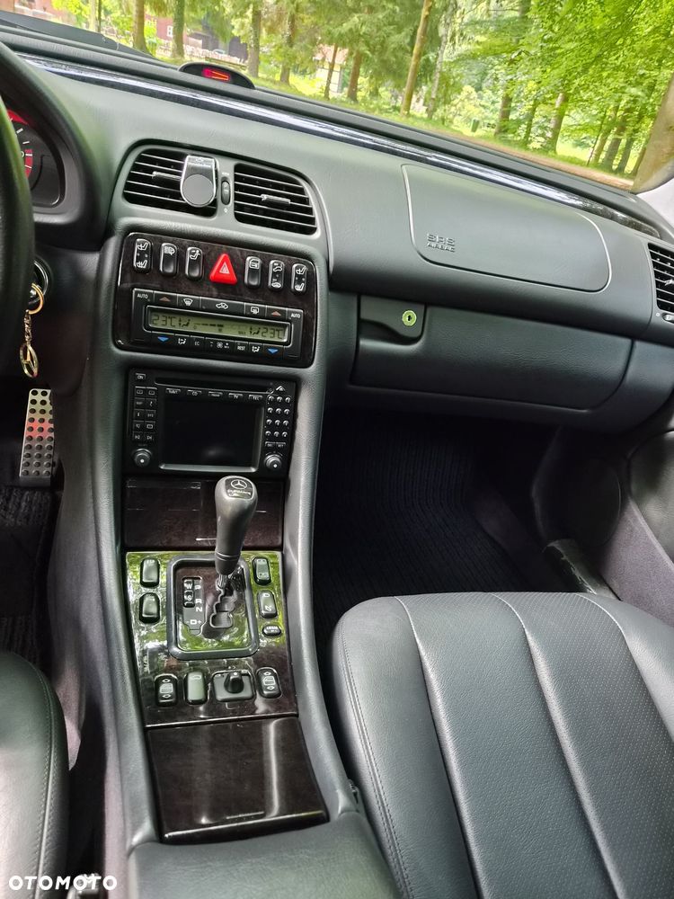 Mercedes-Benz CLK - 20