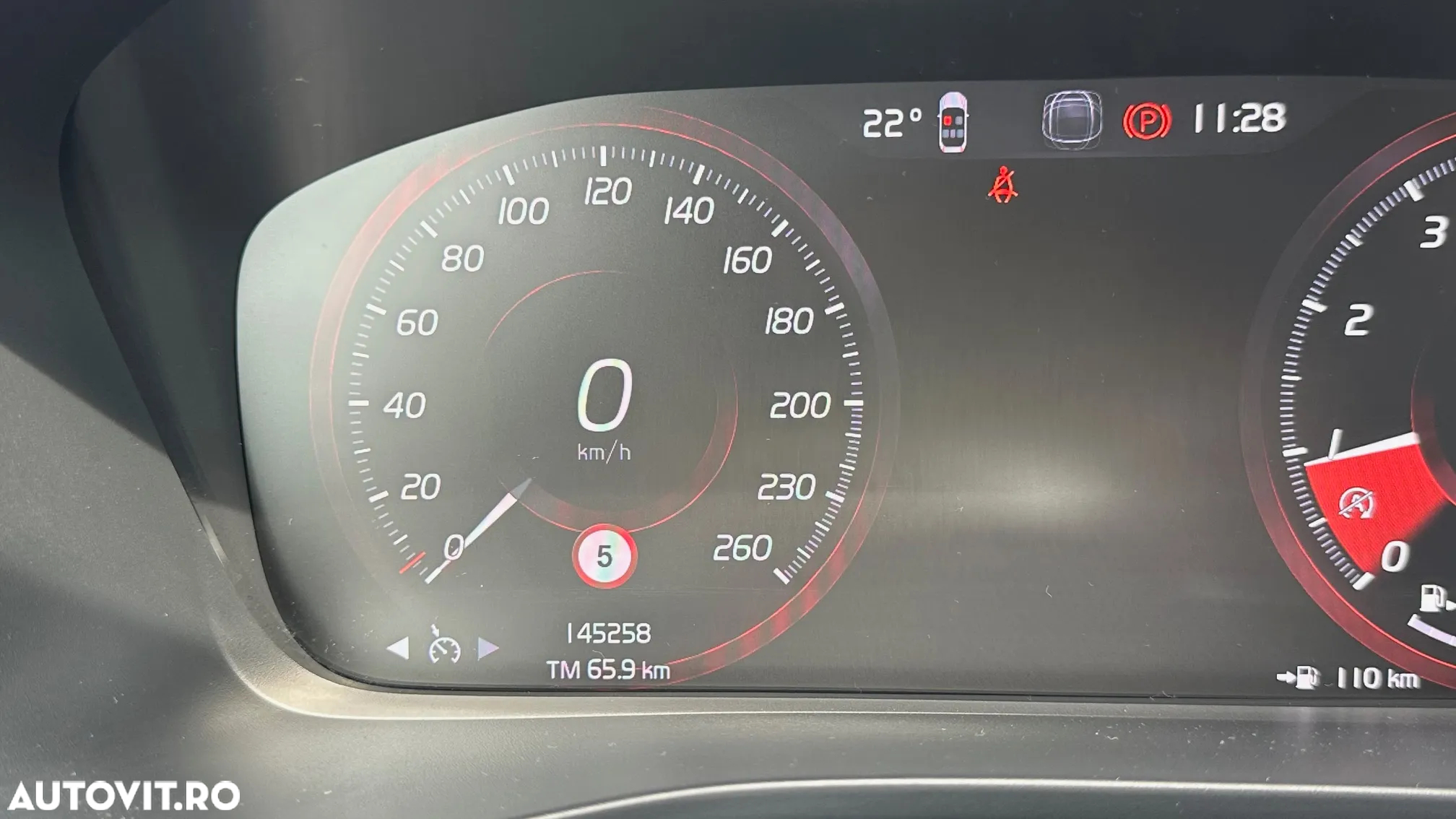 Volvo XC 40 T3 AT8 Momentum Pro - 8