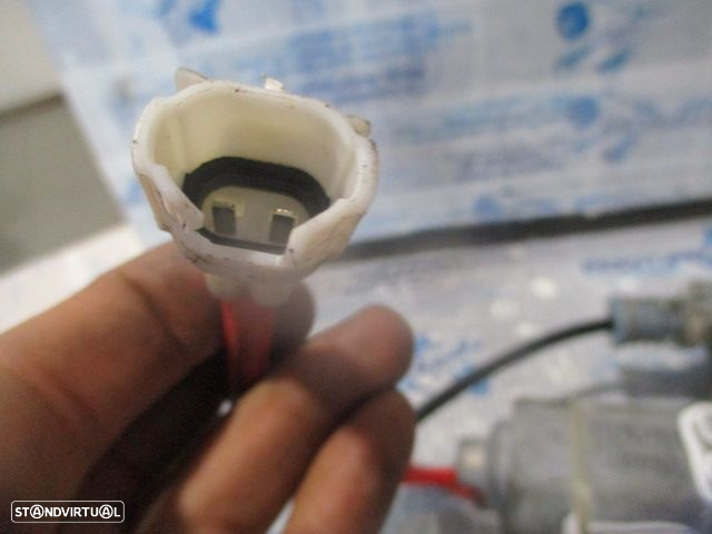 Elevador Com Motor 0621008930 8353065D00 SUZUKI GRAND VITARA 1 BREAK 1999 2.0TDI 90CV 5P PRETO TD 2 PINOS SUZUKI GRAND VITARA 2002 2.0TDI 4X4 110CV 5P DOURADO - 4