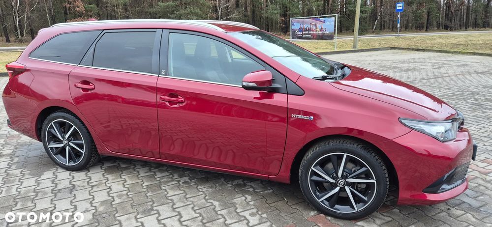 Toyota Auris - 11