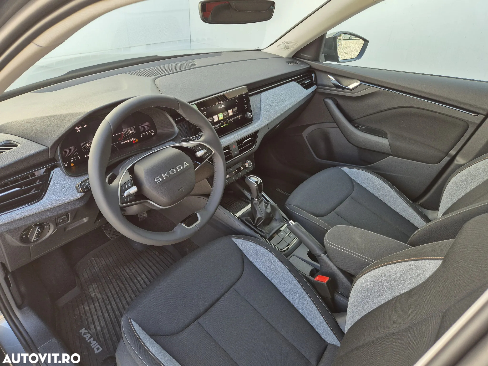 Skoda Kamiq 1.5 TSI DSG Selection - 10