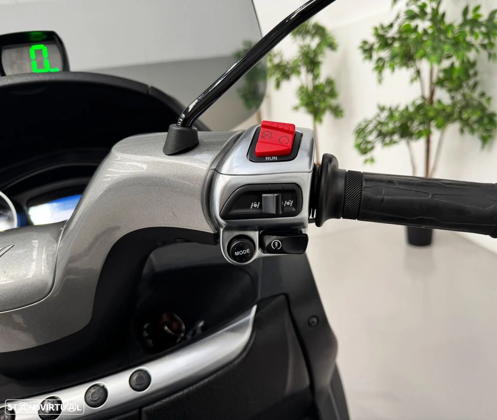 Piaggio MP3 500 MP3 - 16