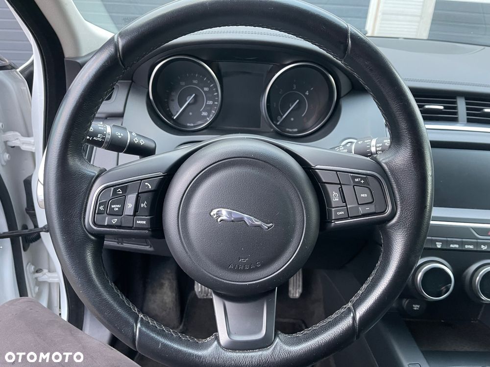 Jaguar E-Pace D165 R-Dynamic S - 12