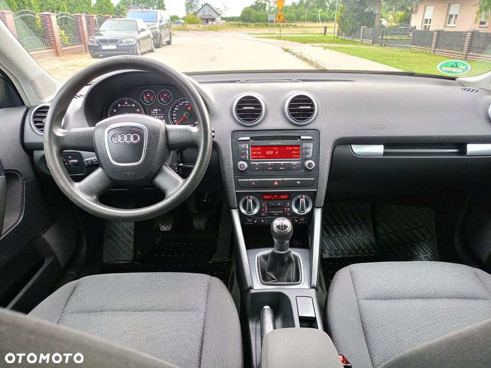 Audi A3 Sportback - 10