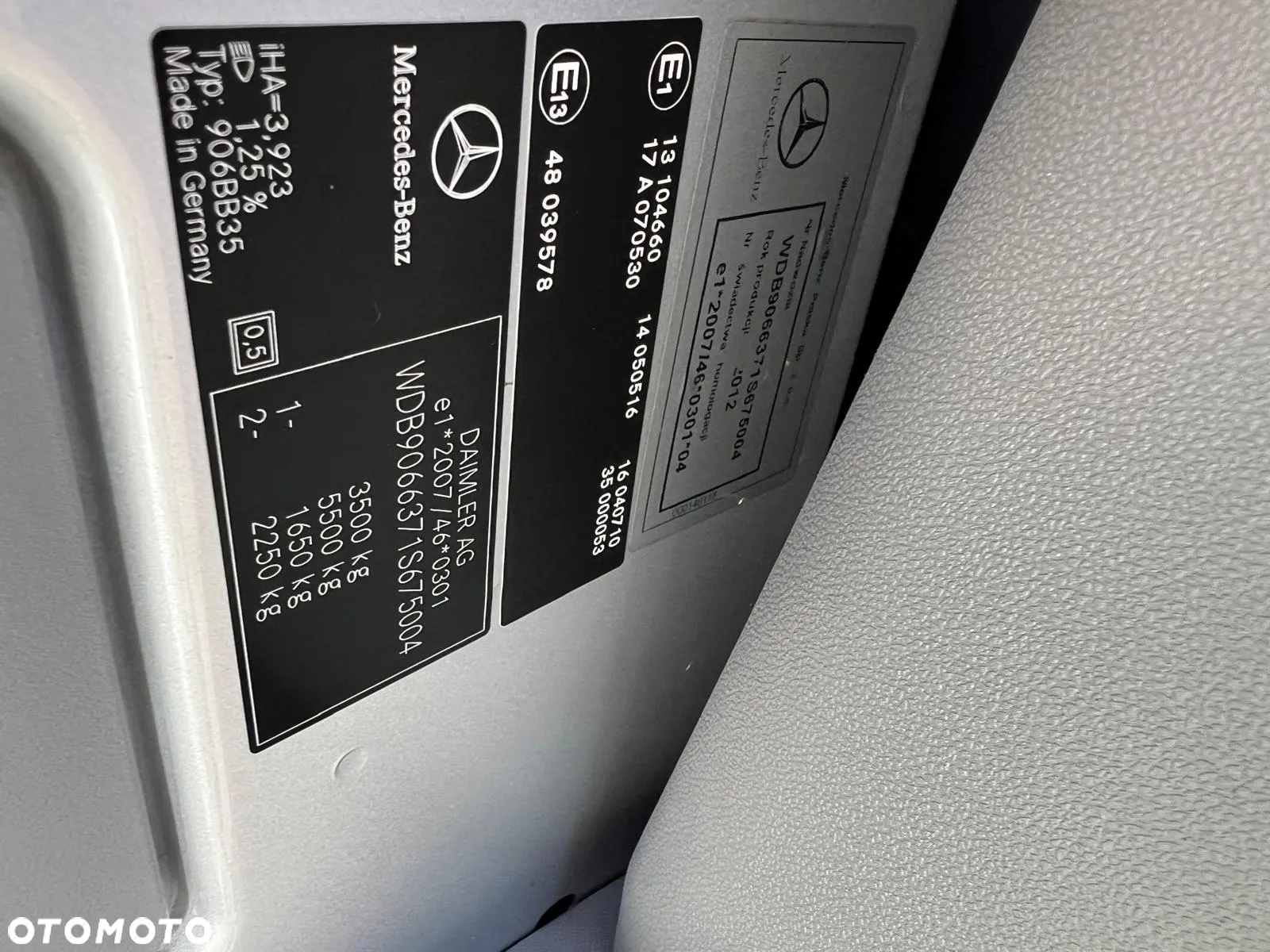 Mercedes-Benz SPRINTER L4H2 - 26