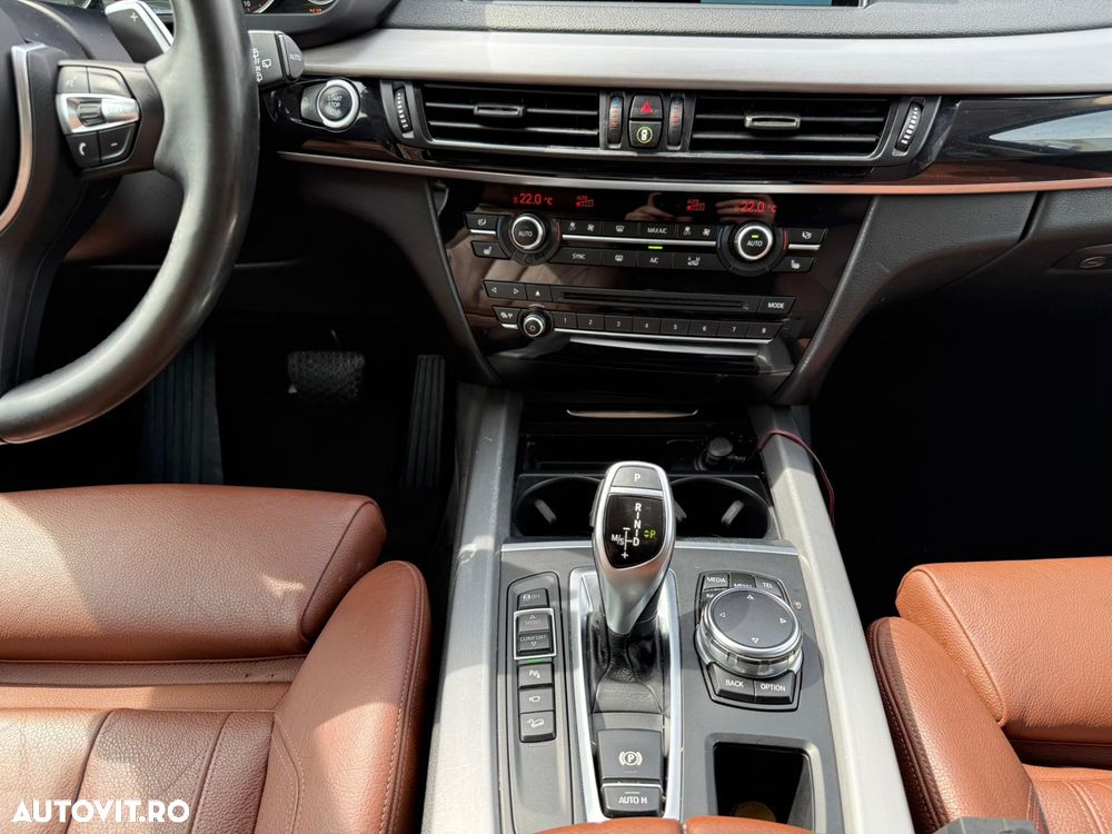 BMW X5 xDrive30d Sport-Aut. - 16