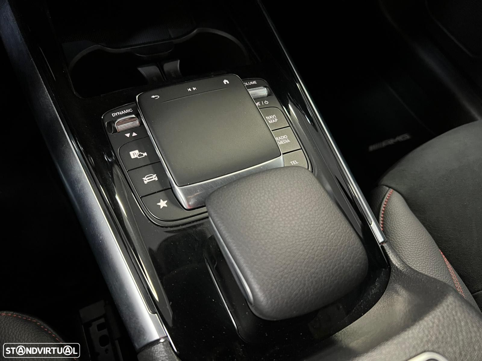 Mercedes-Benz GLA 250 e AMG Line - 18