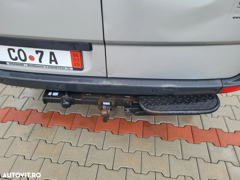 Mercedes-Benz Sprinter - 12