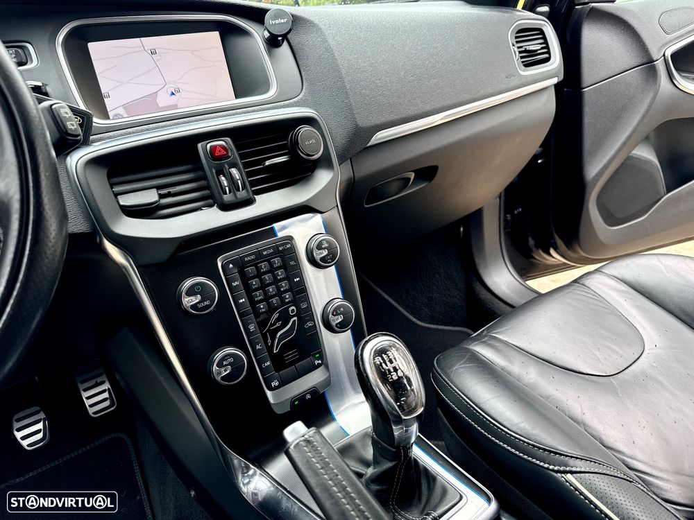 Volvo V40 1.6 D2 R-Design - 46