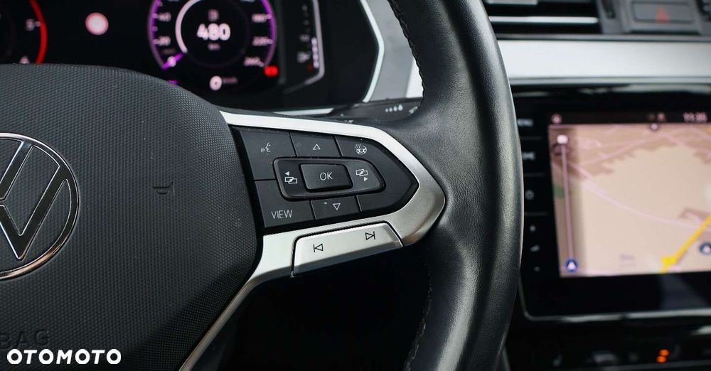 Volkswagen Passat Variant 2.0 TDI SCR DSG 4Motion Business - 29