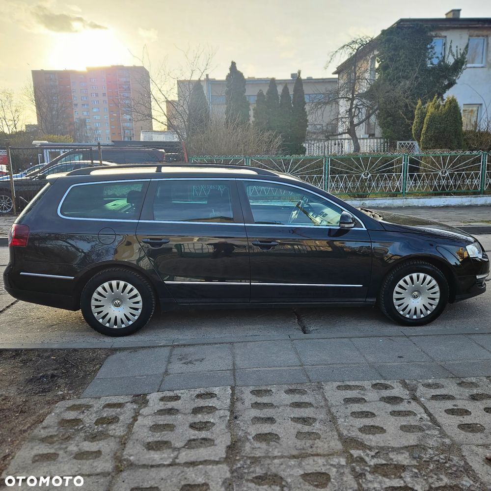 Volkswagen Passat 2.0 Blue TDI SCR Comfortline - 6