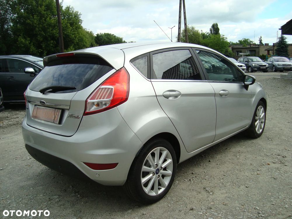 Ford Fiesta - 8