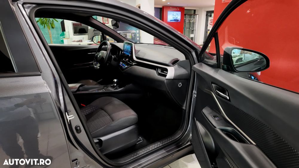 Toyota C-HR 1.8 HSD 122 CP 4x2 CVT C-enter - 12
