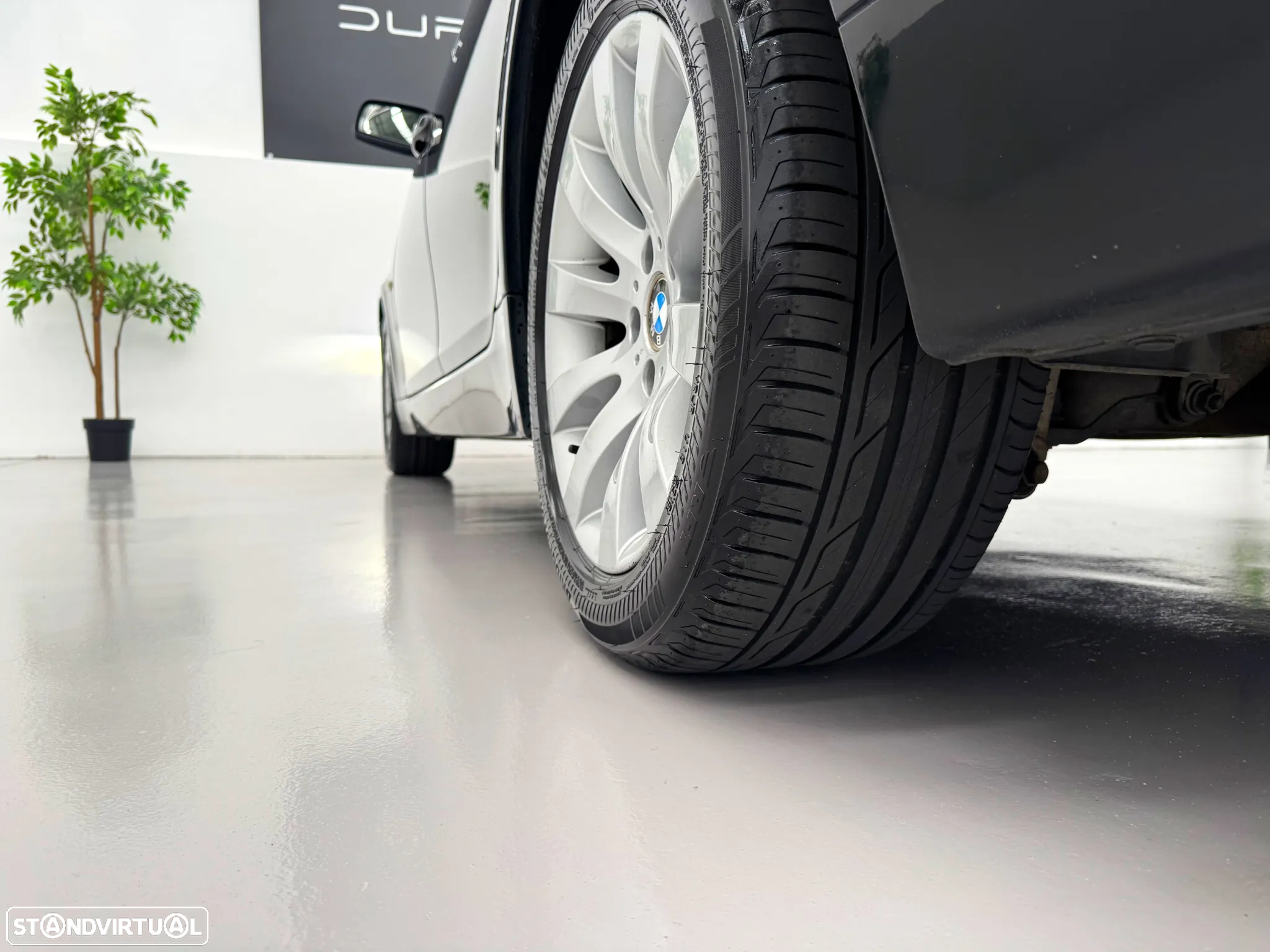 BMW 520 d Touring Executive - 9