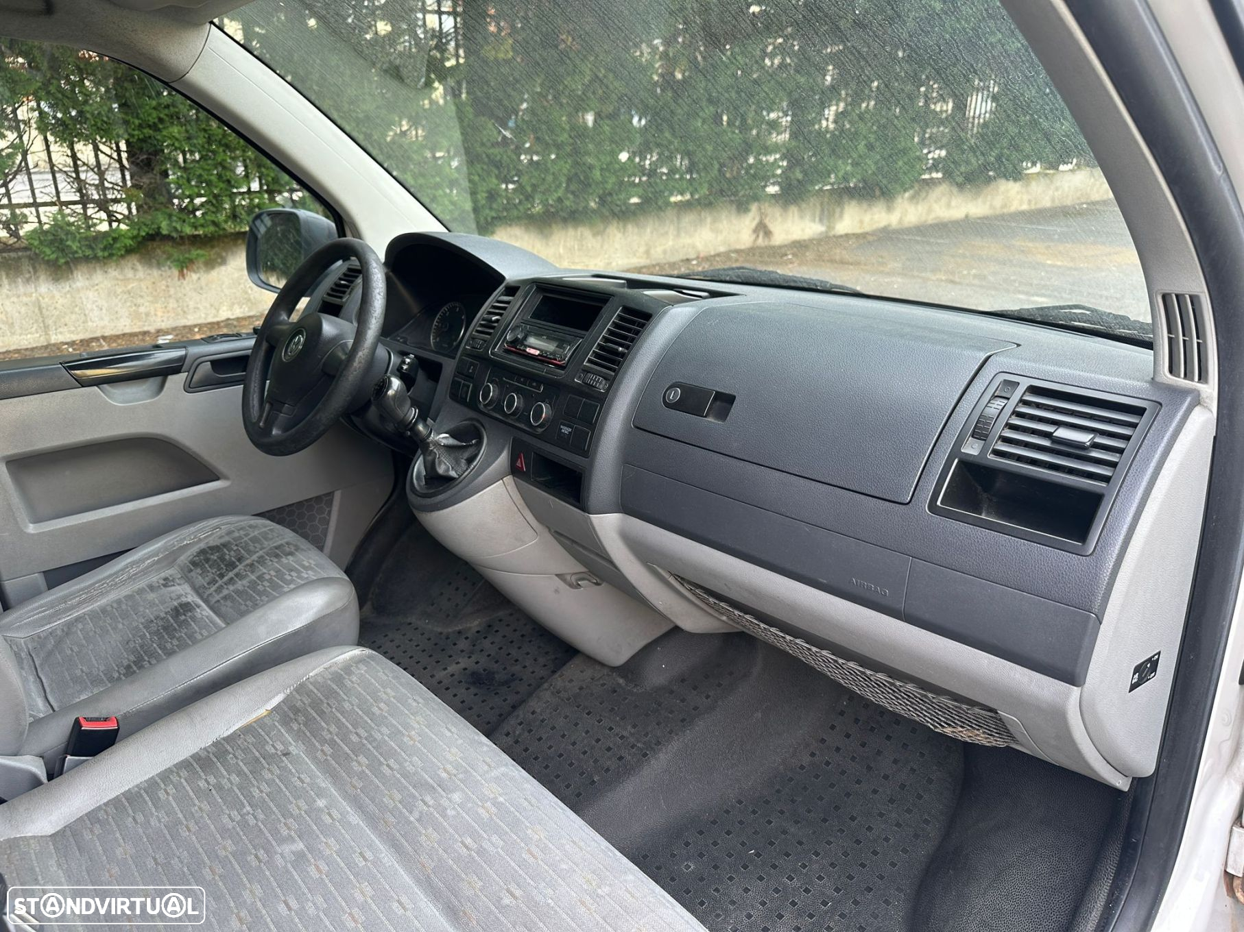 VW Transporter 2.0 TDi 102 CD L.Extra - 16