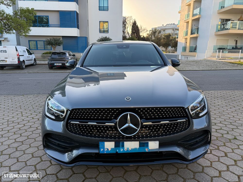Mercedes-Benz GLC 300 e Coupe 4Matic - 2