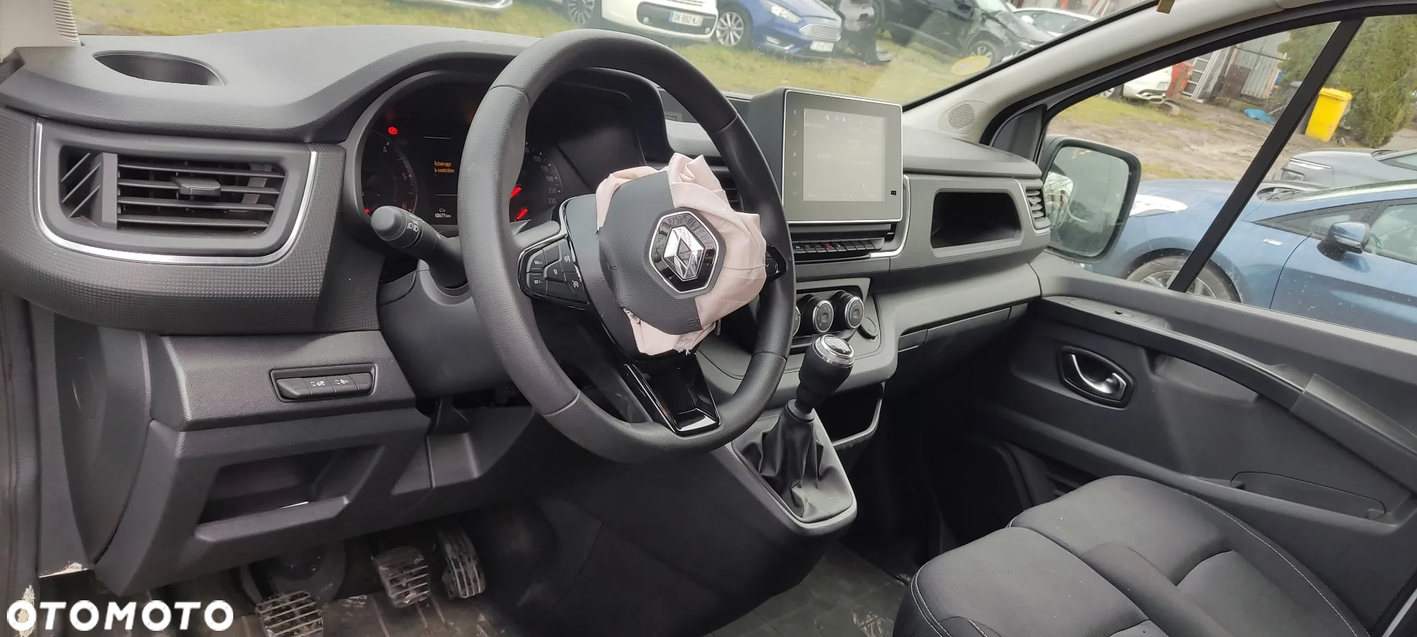 Renault TRAFIC - 5