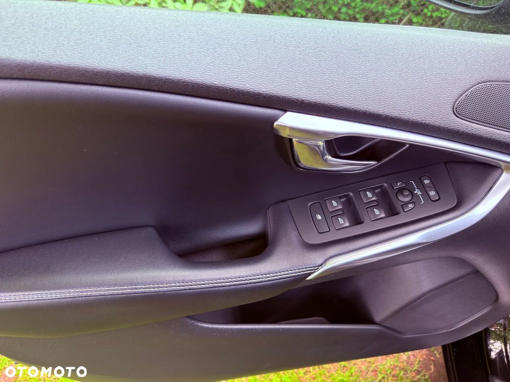 Volvo V40 D3 RDesign - 9