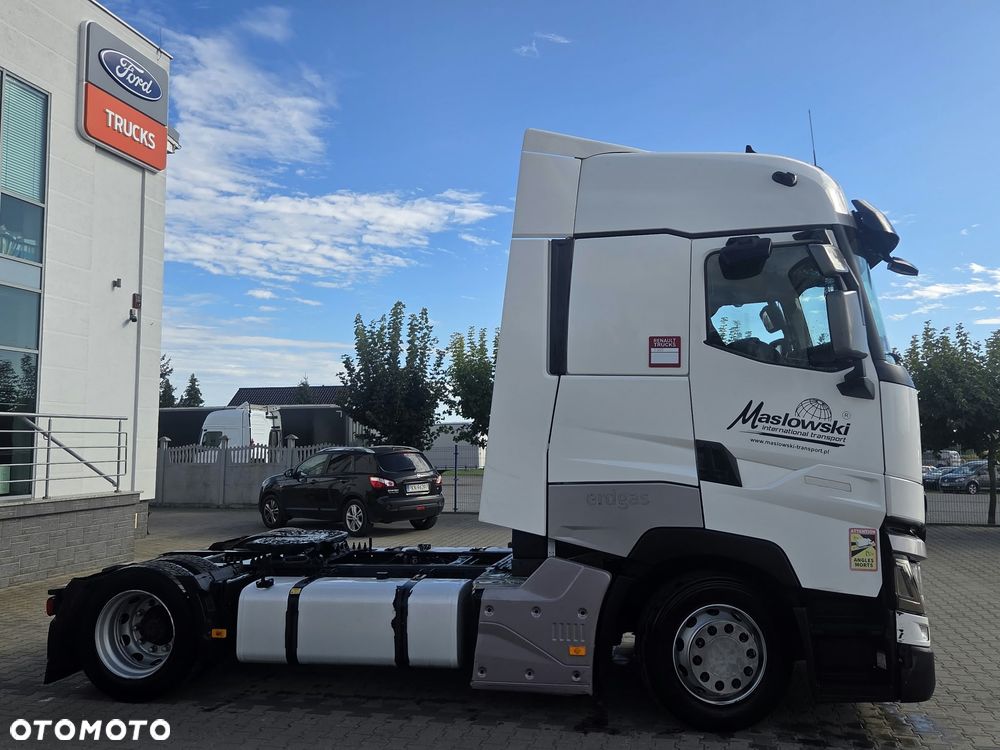 Renault T