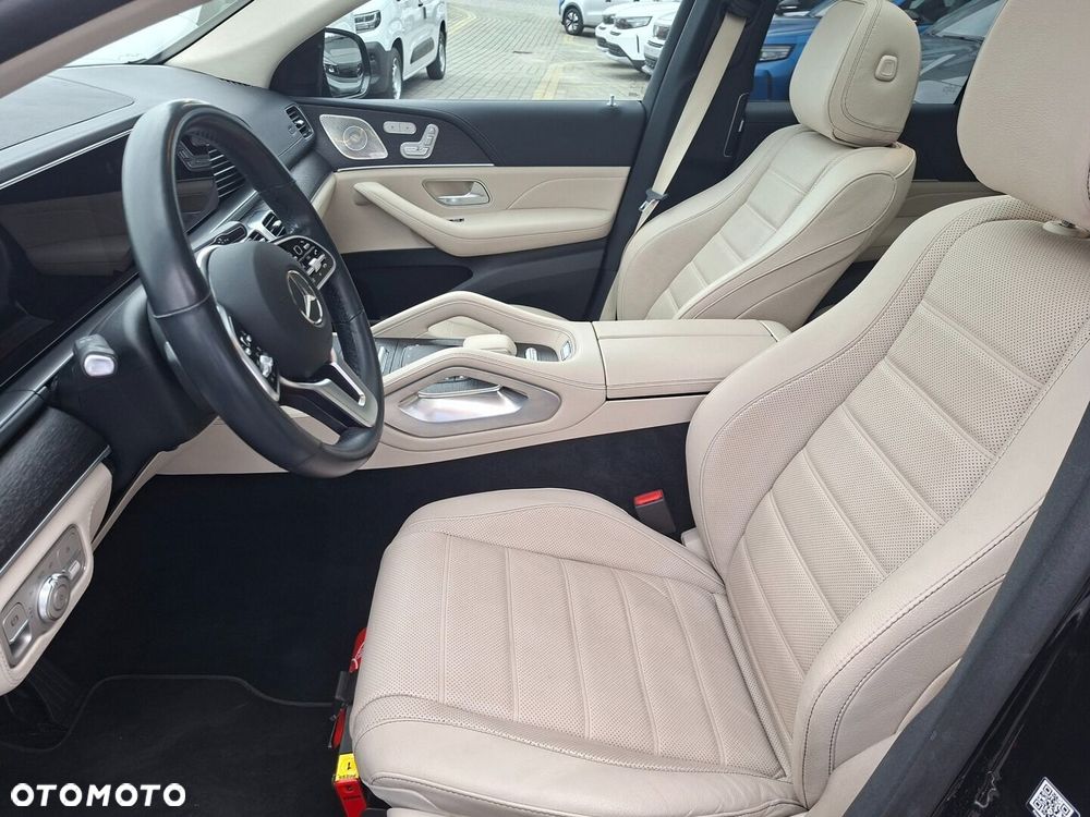 Mercedes-Benz GLE 300 d 4-Matic - 13