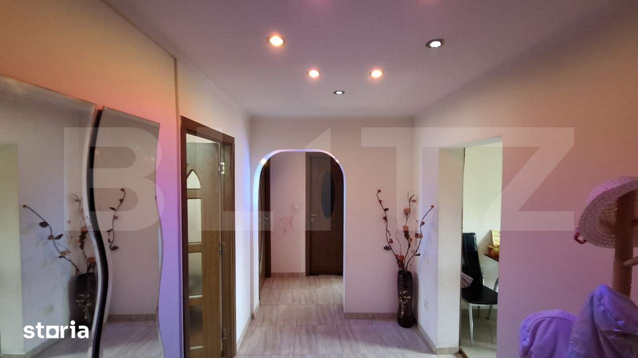 Apartament 3 camere decomandat, etaj 4, balcon, izolat – M11 — fotografia 1