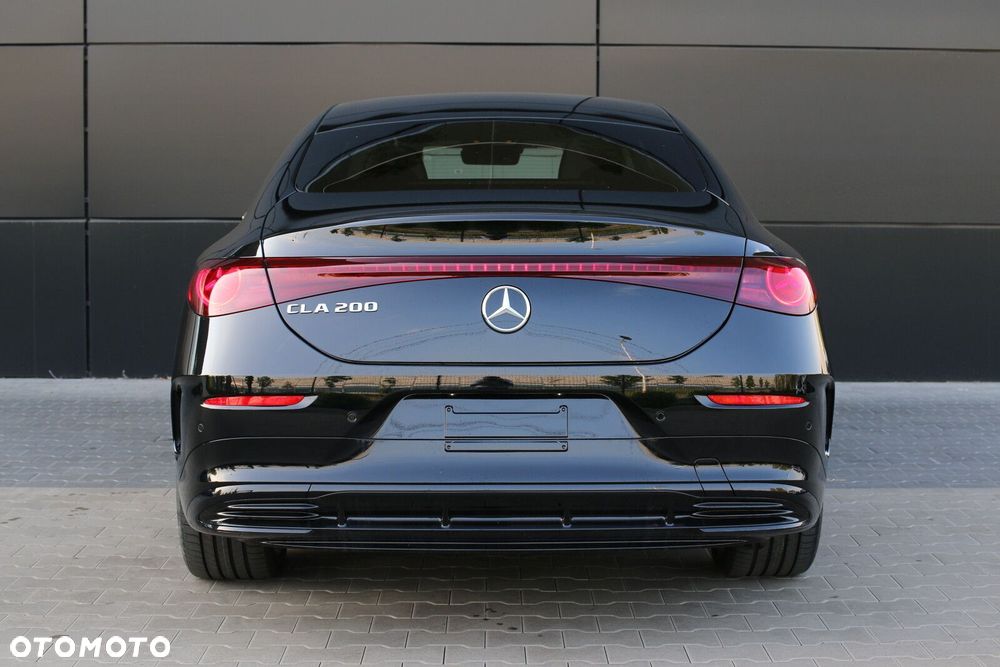 Mercedes-Benz CLA 200 58kWh - 8
