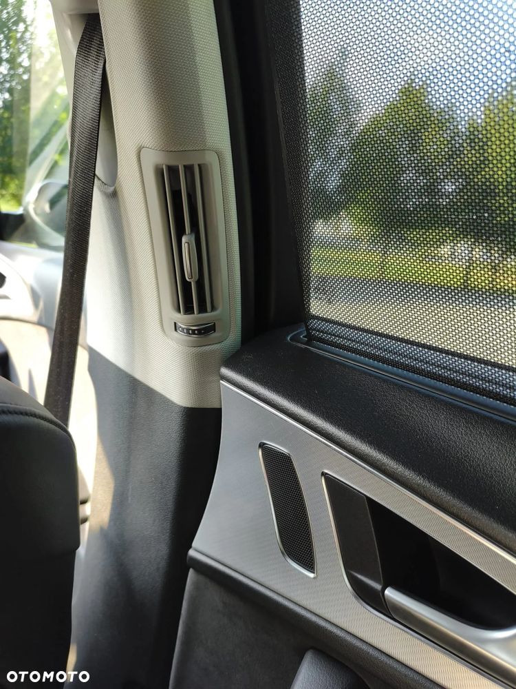 Audi A6 Avant 2.0 TDI Ultra S tronic - 17