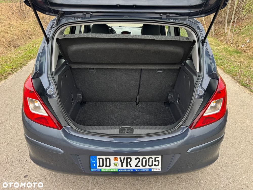 Opel Corsa 1.2 16V Edition - 12