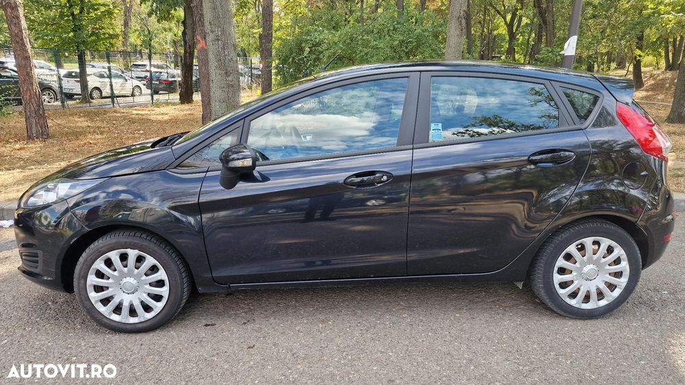 Ford Fiesta - 7