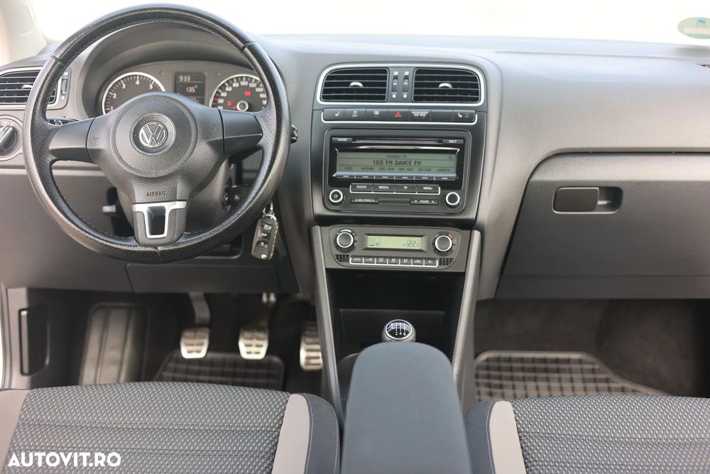 Volkswagen Polo 1.2 TSI Cross - 5