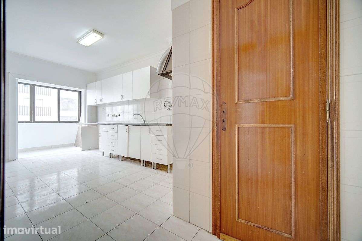 Apartamento T2 para arrendamento - Grande imagem: 2/23