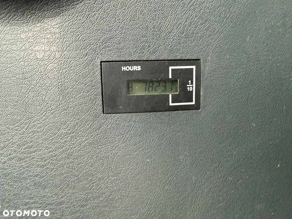 Hyundai HX 235 LCR - 37