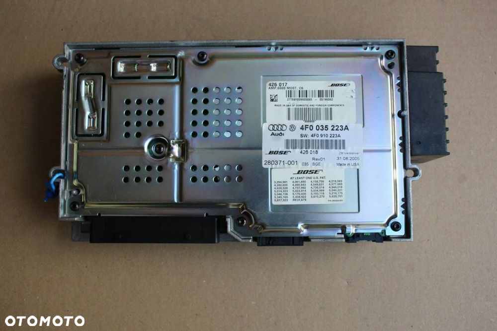 Wzmacniacz samochodowy BOSE AUDI A6 C6 4F0035223A (4331) - 3