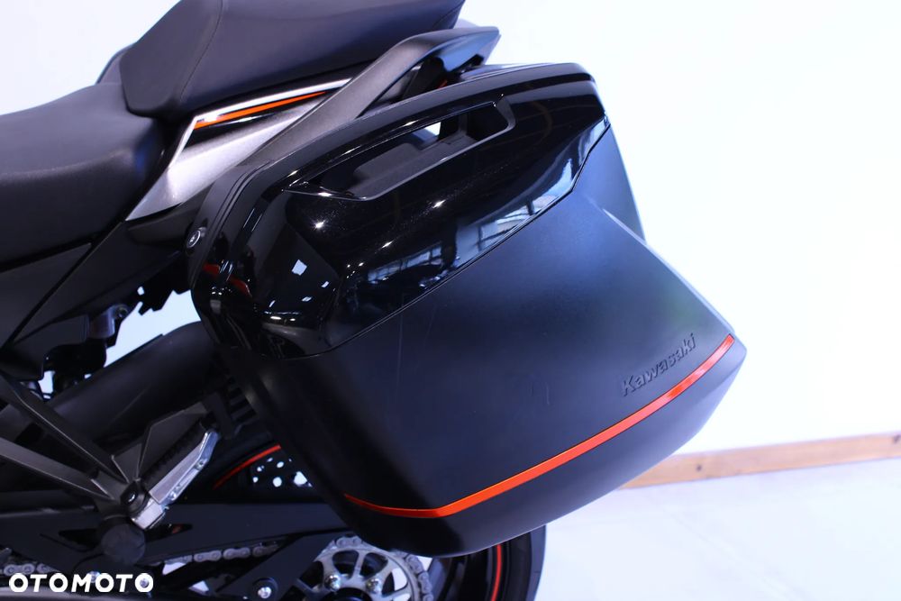 Kawasaki Ninja 1000 SX - 18