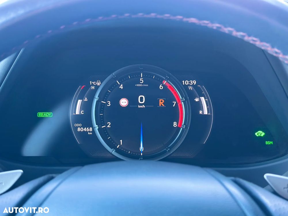 Lexus UX 250h F SPORT - 32