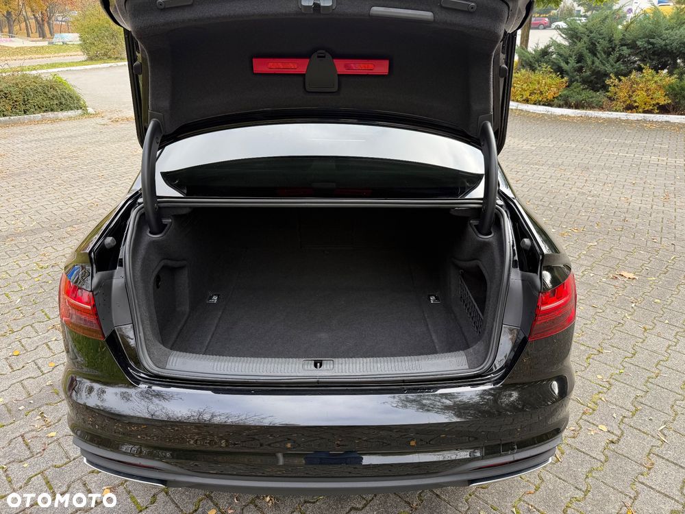 Audi A4 Limousine 40 TFSI mHEV S tronic - 15