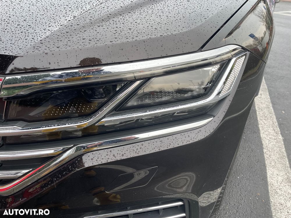 Volkswagen Touareg 3.0 V6 e-Hybrid 4Motion Aut. Elegance - 14