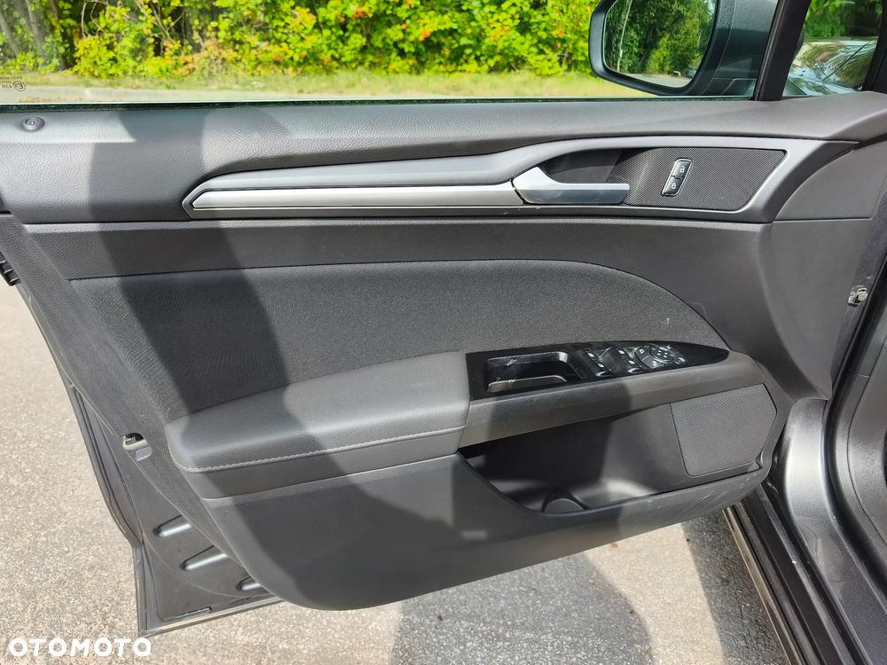 Ford Mondeo 2.0 TDCi STart-Stopp Titanium - 15