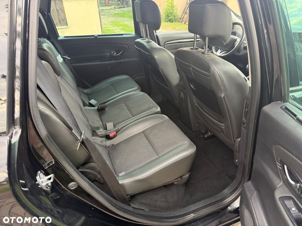 Renault Scenic - 21