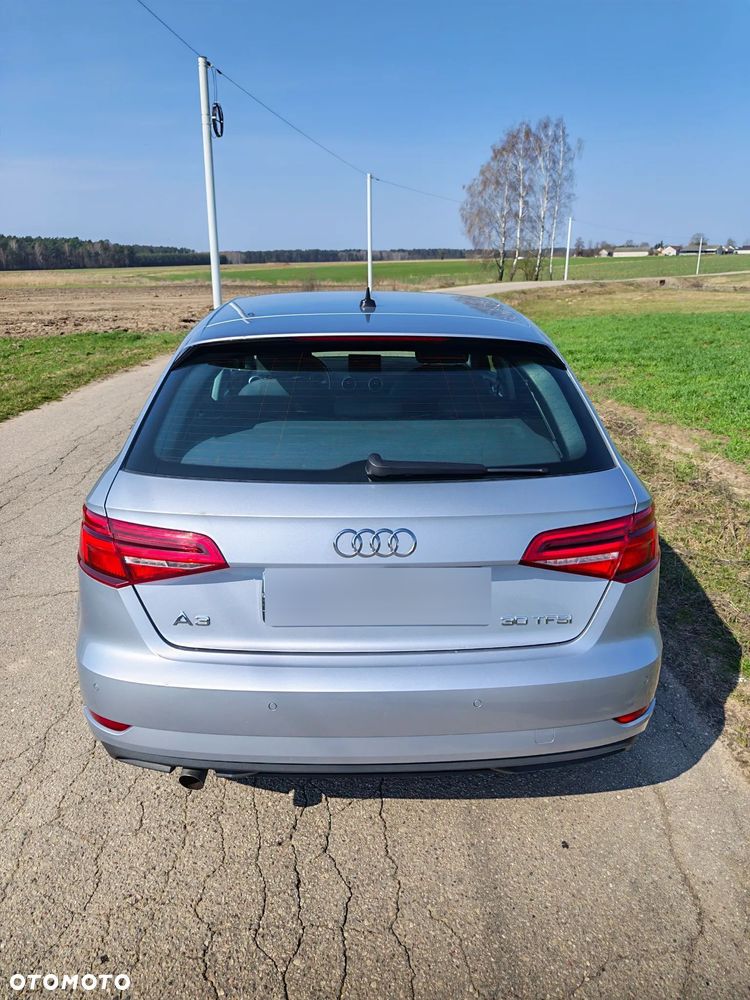 Audi A3 Sportback 30 TFSI S tronic - 8